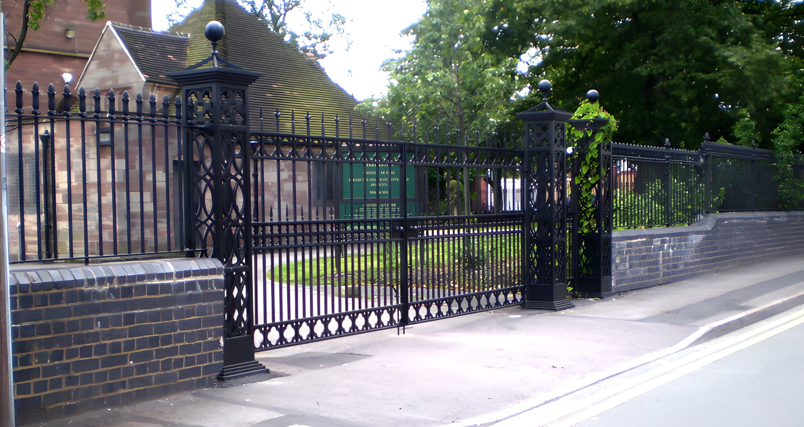 Cast Iron - Mild Steel Church Gates & Railings Cast Iron - Mild Steel Church Gates & Railings